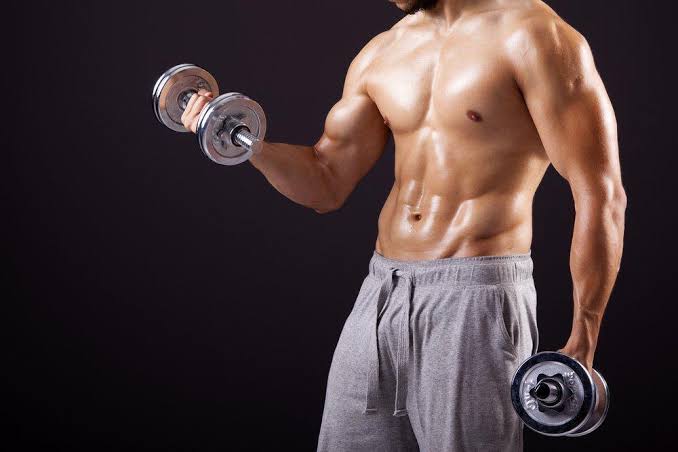 Gerakan Kura-Kura dan Kelinci di TikTok Diklaim Lebih Efektif dari Plank – Apakah Workout Paling Absurd 2026 Ini Bikin Perut Six Pack?